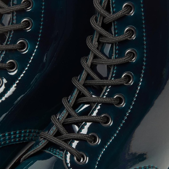 Dr. Martens Black Teal Gloss-1460 LACE UP BOOTS Vegas EU36 NIB LAST PAIR!! - Picture 6 of 14